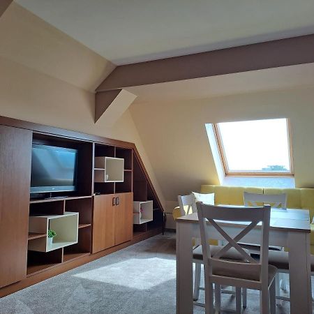 Contessa Hotel Szumen Zewnętrze zdjęcie