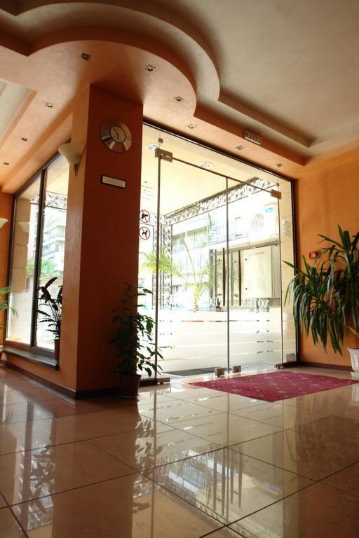 Contessa Hotel Szumen Zewnętrze zdjęcie